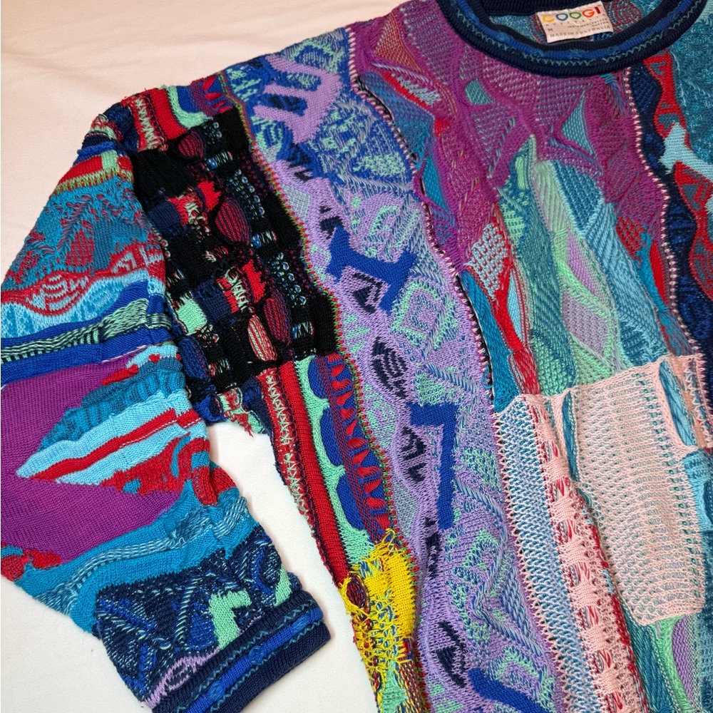 Vintage Coogi Women's Sweater Size M 3D Knit Blue Purple Alphabet Pattern Rare - Picture 4 of 13